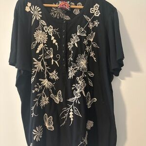 Johnny was embroidered TShirt Xxl